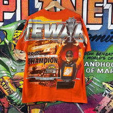 Load image into Gallery viewer, Y2K 2005 Tony Stewart NASCAR Nextel Cup Series Champion Tee Size Large
