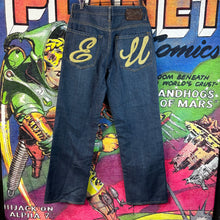 Load image into Gallery viewer, Y2K Ecko Unltd Embroidered Pants Size 32"
