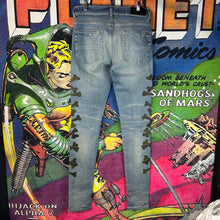 Load image into Gallery viewer, NWT Amiri Clay Indigo Camo Bone Jeans Size 30”
