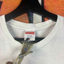 Load image into Gallery viewer, Supreme Spiral Tee Size Medium
