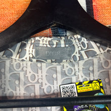 Load image into Gallery viewer, Dior Silk Jacquard Button Down Shirt Size 42 / Large
