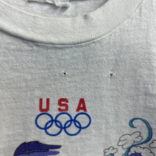 Load image into Gallery viewer, Vintage 90’s Looney Tunes Olympics Tee  Size XS
