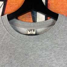 Load image into Gallery viewer, KAWS x Uniqlo x Sesame Street XX Sweatshirt Size Small
