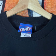 Load image into Gallery viewer, Y2K M&amp;M’S Halloween Graphic Tee Size Medium
