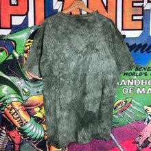 Load image into Gallery viewer, Y2K 00s The Mountain Arrow Tee Size XL
