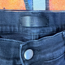 Load image into Gallery viewer, Amiri Black Bandanna Artpatch Black Jeans Size 34”
