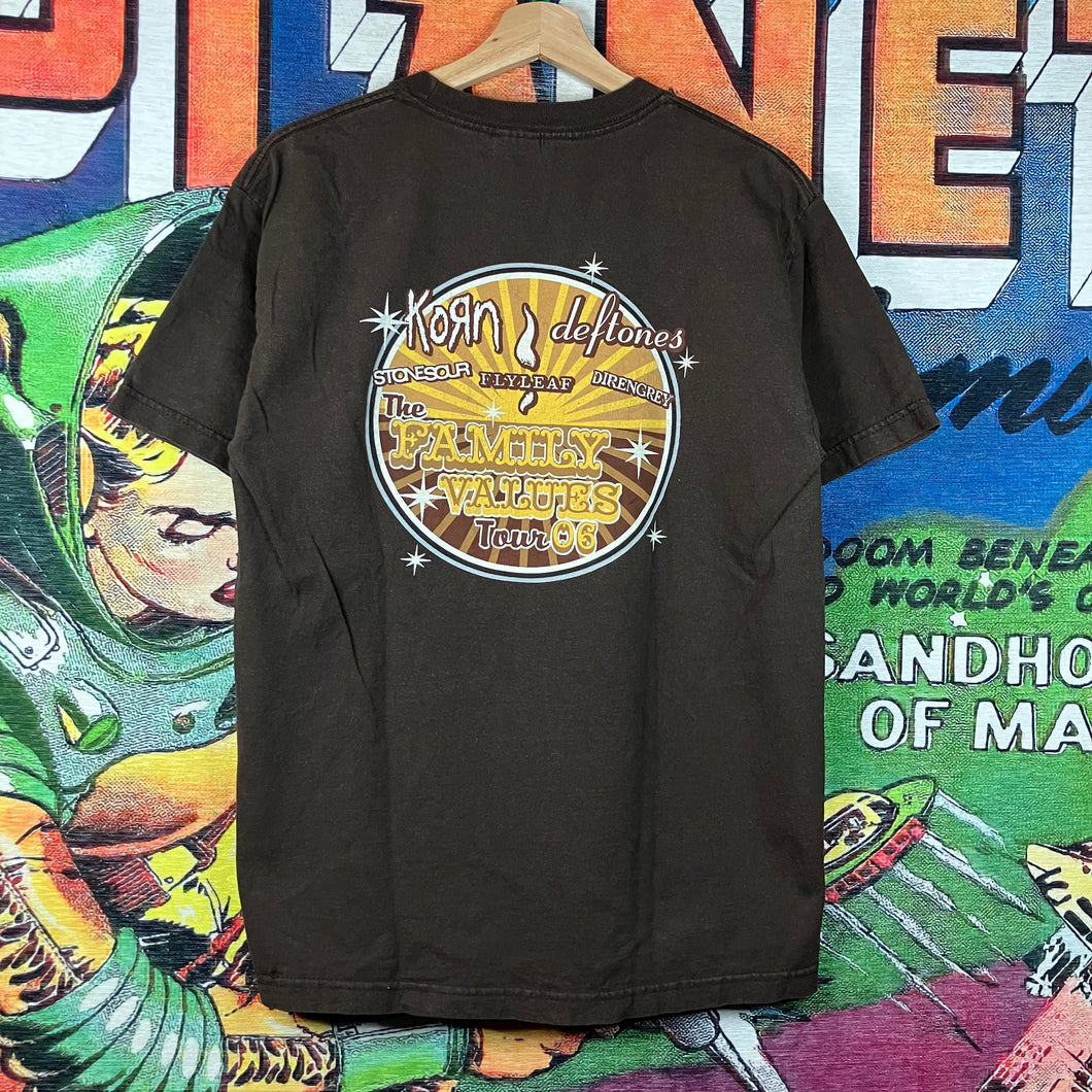 Vintage Y2K Pirates Of The Caribbean Movie Promo Graphic Tee Size L