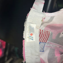 Load image into Gallery viewer, FNK Passport V3 Pink Camo Hat
