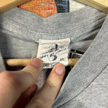 Load image into Gallery viewer, Vintage 90s ‘Honeymooners’ Joke Tee Size XL
