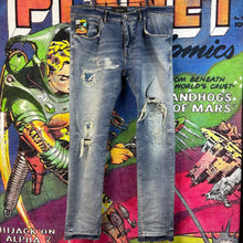 Load image into Gallery viewer, Limited Edition Made in Italy Purple Distressed Jeans Size 38
