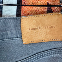 Load image into Gallery viewer, Purple Jeans Paint Splatter Jeans Size 31
