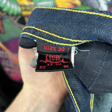 Load image into Gallery viewer, Evisu Painted Seagull Jeans Size 30”
