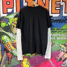 Load image into Gallery viewer, Y2K Fender Guitar Built In Thermal Tee Size XL
