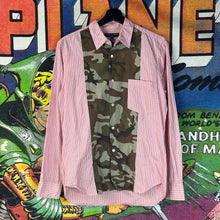 Load image into Gallery viewer, COMME des GARÇONS AD2011 Camouflage Switching Plaid Shirt Size Small
