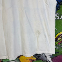 Load image into Gallery viewer, Vintage 08’ Family Guy Characters Tee Size Medium

