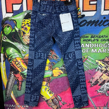 Load image into Gallery viewer, Purple Brand Laser Flag Skinny Jeans Size 32
