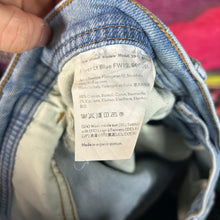 Load image into Gallery viewer, Acne Studios Blå Konst Light Wash Jeans Size 30”
