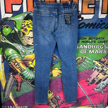 Load image into Gallery viewer, Ksubi ‘Royalty Heroism and the Streets’ Jeans Size 32”
