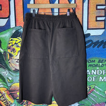 Load image into Gallery viewer, Sp5der Travis Scott ‘Days Before Rodeo’ Shorts Size Medium
