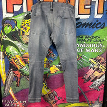 Load image into Gallery viewer, G-Star 3D Zip Knee Jeans Size 38&quot;
