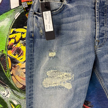 Load image into Gallery viewer, A Ma Maniére Distressed Skinny Jeans Size 32
