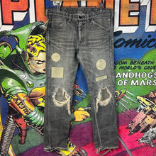 Load image into Gallery viewer, 2004 Number (N)ine ‘Give Peace a Chance’ Jeans Size 3 / 32”
