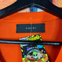 Load image into Gallery viewer, Amiri Spellout Orange Tee Size Medium
