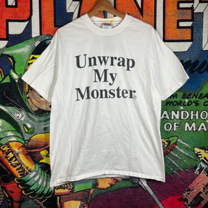 Vintage 00s Freebirds “unwrap my monster” Tee Size L