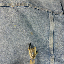 Load image into Gallery viewer, Vintage 90s Carhartt Blanket Lined Denim Jacket Size Large
