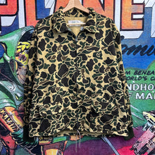 Load image into Gallery viewer, Vintage 90’s Red Head Hunting Camo Jacket Sz Large
