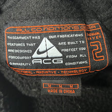 Load image into Gallery viewer, Nike ACG Ninja Fleece Pullover Jacket Size M
