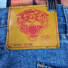 Load image into Gallery viewer, Y2K 2007 Ed Hardy Tiger Embroidered Jeans Size 36”
