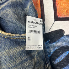 Load image into Gallery viewer, NWT Purple Brand P018 Baggy Jeans Size 29”
