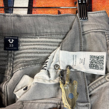 Load image into Gallery viewer, True Religion Rocco Moto jeans Size 33&quot;

