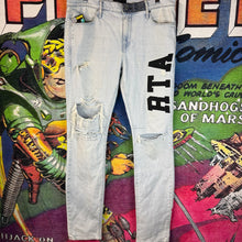 Load image into Gallery viewer, RTA High-rise Skinny Fit Embroidered Jeans Size 34
