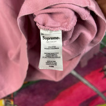 Load image into Gallery viewer, Supreme Small Box Logo Long Sleeve Tee Size Medium
