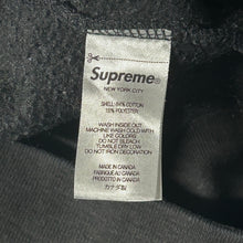 Load image into Gallery viewer, Supreme FW22 Underline Hoodie Black Size M
