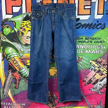 Load image into Gallery viewer, Y2K True Religion Jeans Size 36&quot;
