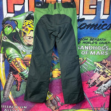 Load image into Gallery viewer, Nike ACG Fleece-Lined Pants Size Small
