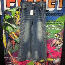 Load image into Gallery viewer, NWT Vale Forever Sirens Jeans Size 32”
