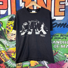 Load image into Gallery viewer, Y2K The Beatles Abbey Road Tee Size Large

