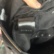 Load image into Gallery viewer, VETEMENTS Destroyed Baggy Jeans Size 32”
