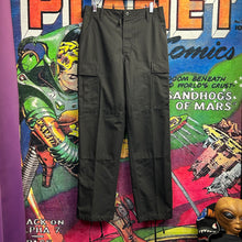 Load image into Gallery viewer, Black Cargo Pants Size 30”

