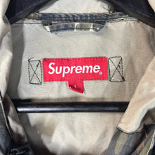Load image into Gallery viewer, Supreme Mesh Pockets Tiger Camo Hoodie Size Large
