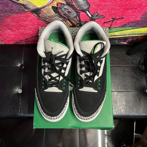 Air Jordan Pine Green Retro 3’s Size 10
