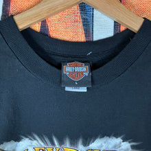 Load image into Gallery viewer, Y2K 2007 Harley Davidson Golden Bike &amp; Eagle Tee Size L
