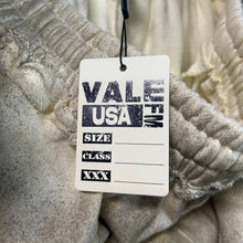 Load image into Gallery viewer, NWT Vale ‘Guardian’ Sweatpants Size XL
