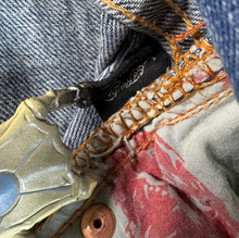 Load image into Gallery viewer, Y2K 2007 Ed Hardy Tiger Embroidered Jeans Size 36”
