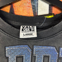Load image into Gallery viewer, VALE Dream Sport Tee Size Large
