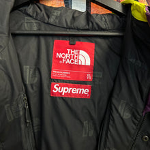 Load image into Gallery viewer, Supreme FW18 The North Face Expedition Jacket Sulphur Size XL
